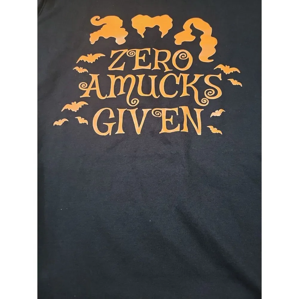 Zero Amucks‎ Given, Funny Amuck With Bat Halloween Witch Unisex T-shirt XL